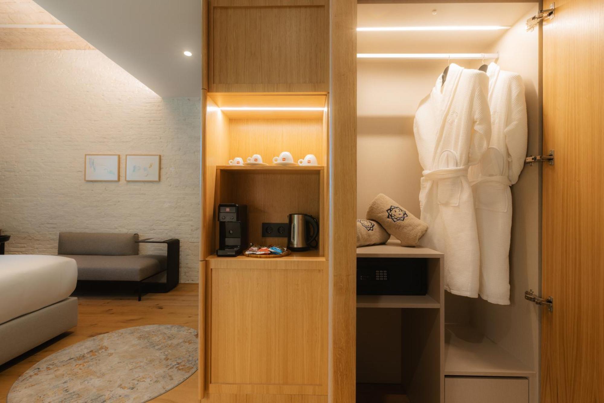 Cavalta Boutique Hotel - Small Luxuy Hotels Sevilla Bagian luar foto